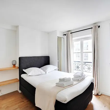 Peaceful - 2br 4p-tour Eiffel Apartment